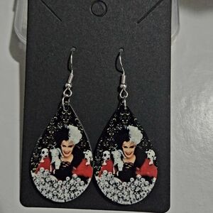 Cruella De Ville- 101 Dalmatians Dog Earrings: Hypoallergenic